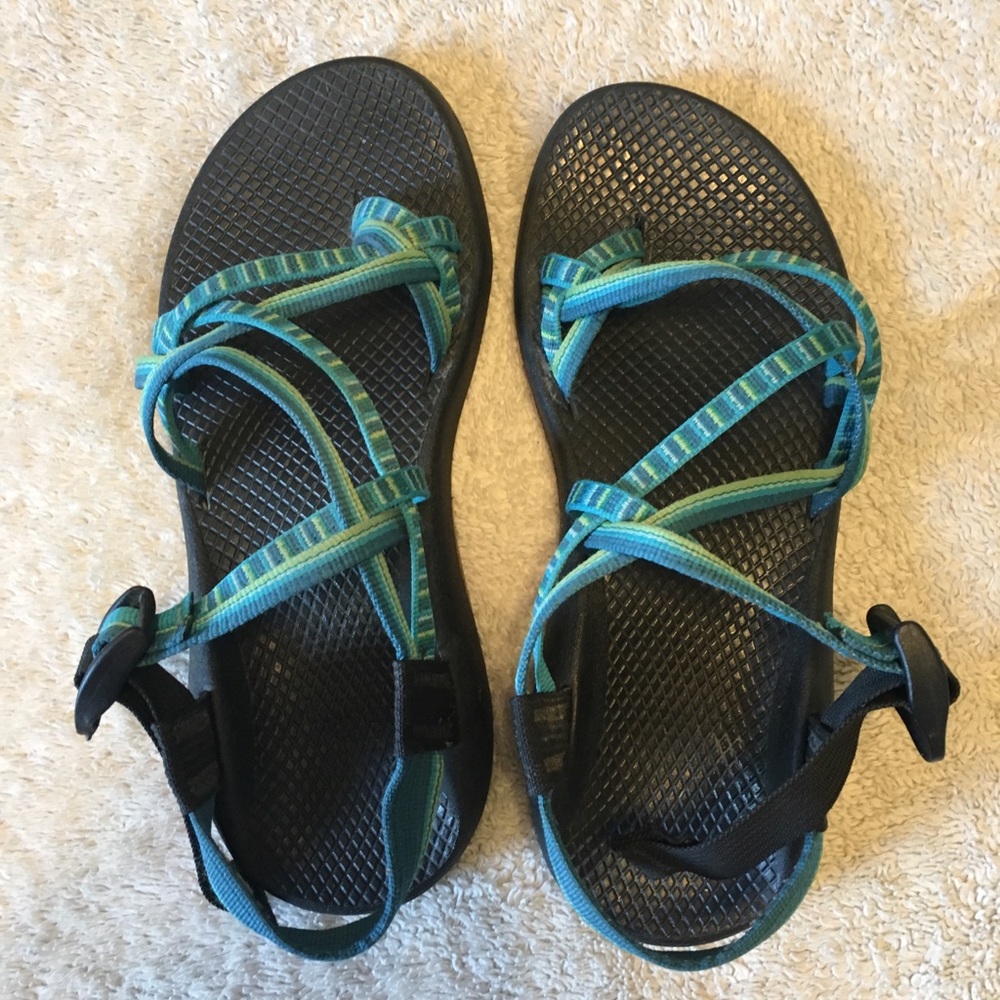 Chacos! *MAKE AN OFFER*